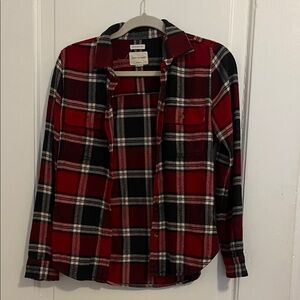 Red and Black Plaid Women’s American Eagle Shirt